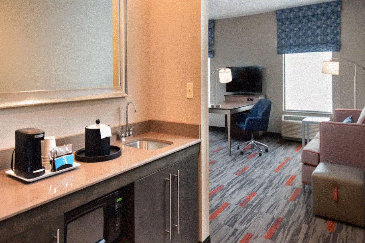 Hampton Inn&Suites at Wisconsin Dells Lake Delton Buitenkant foto