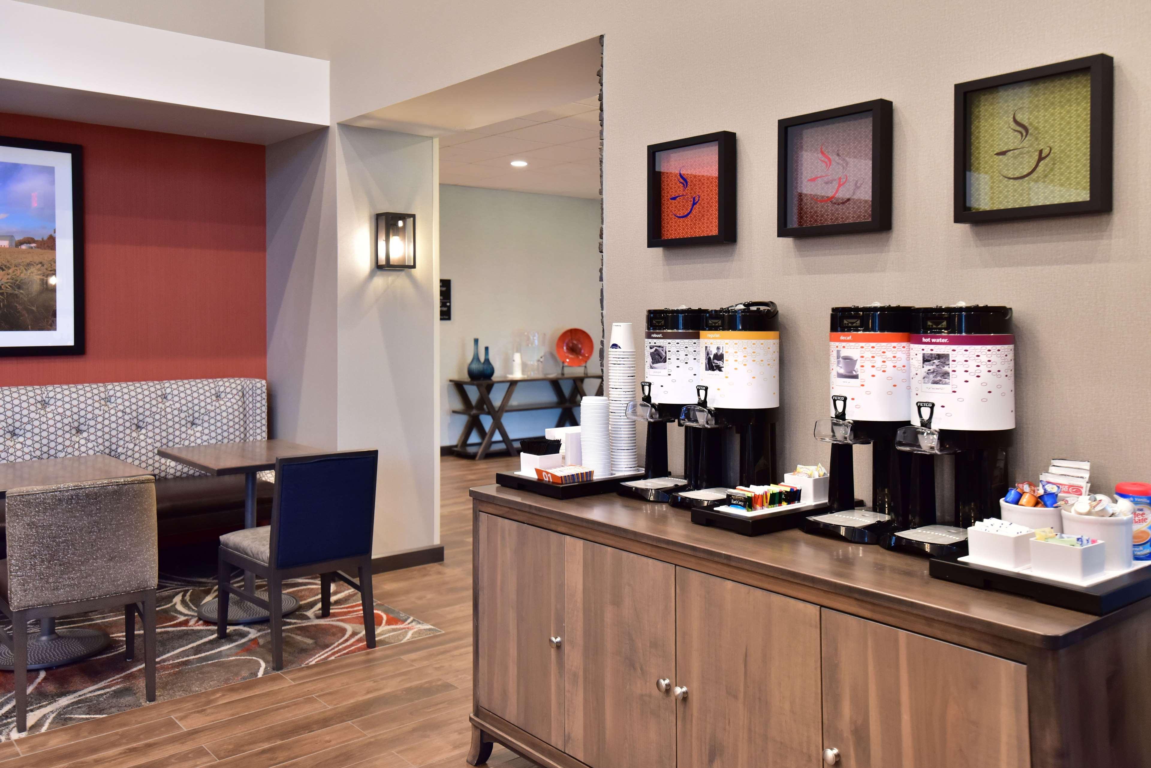 Hampton Inn&Suites at Wisconsin Dells Lake Delton Buitenkant foto