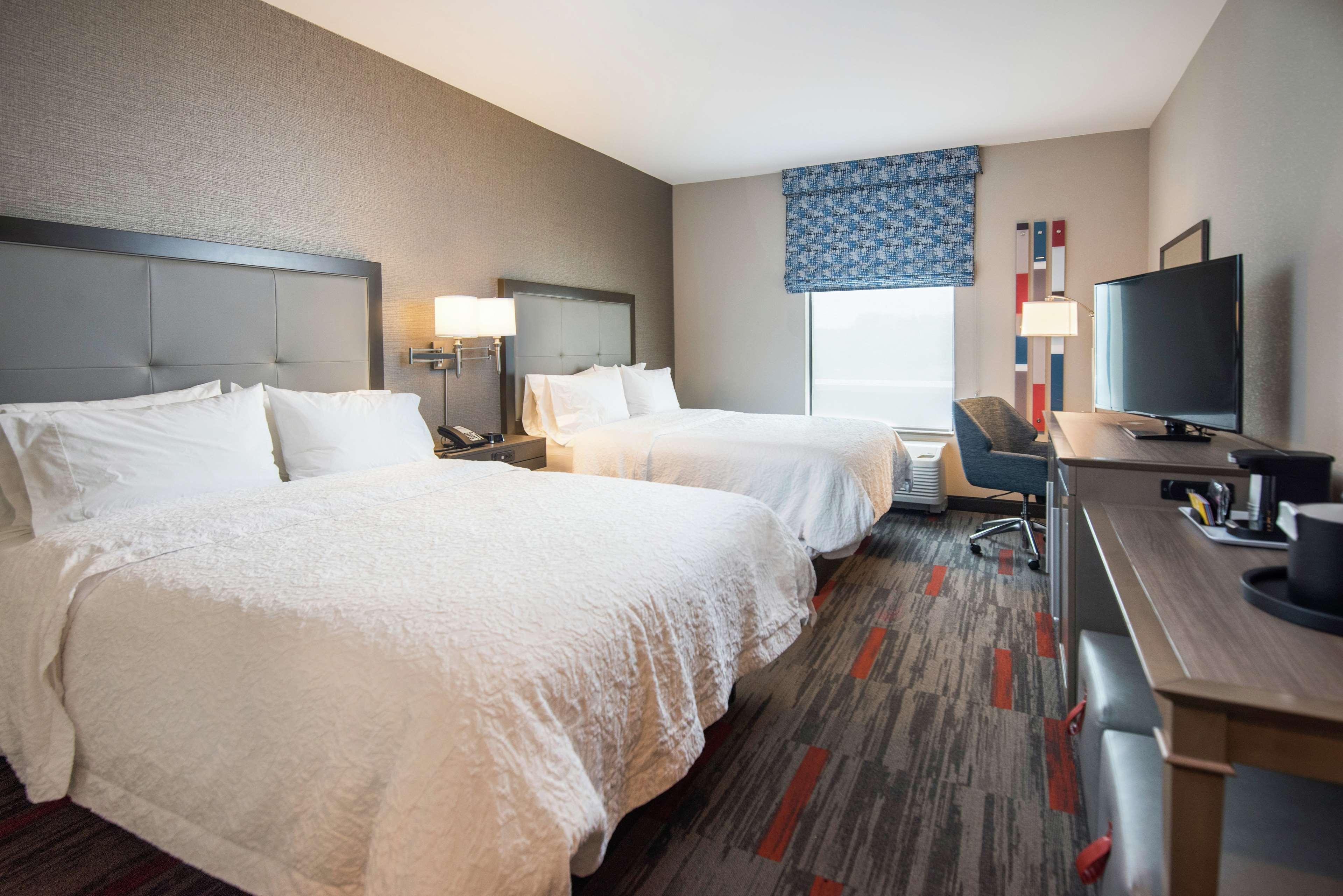 Hampton Inn&Suites at Wisconsin Dells Lake Delton Buitenkant foto