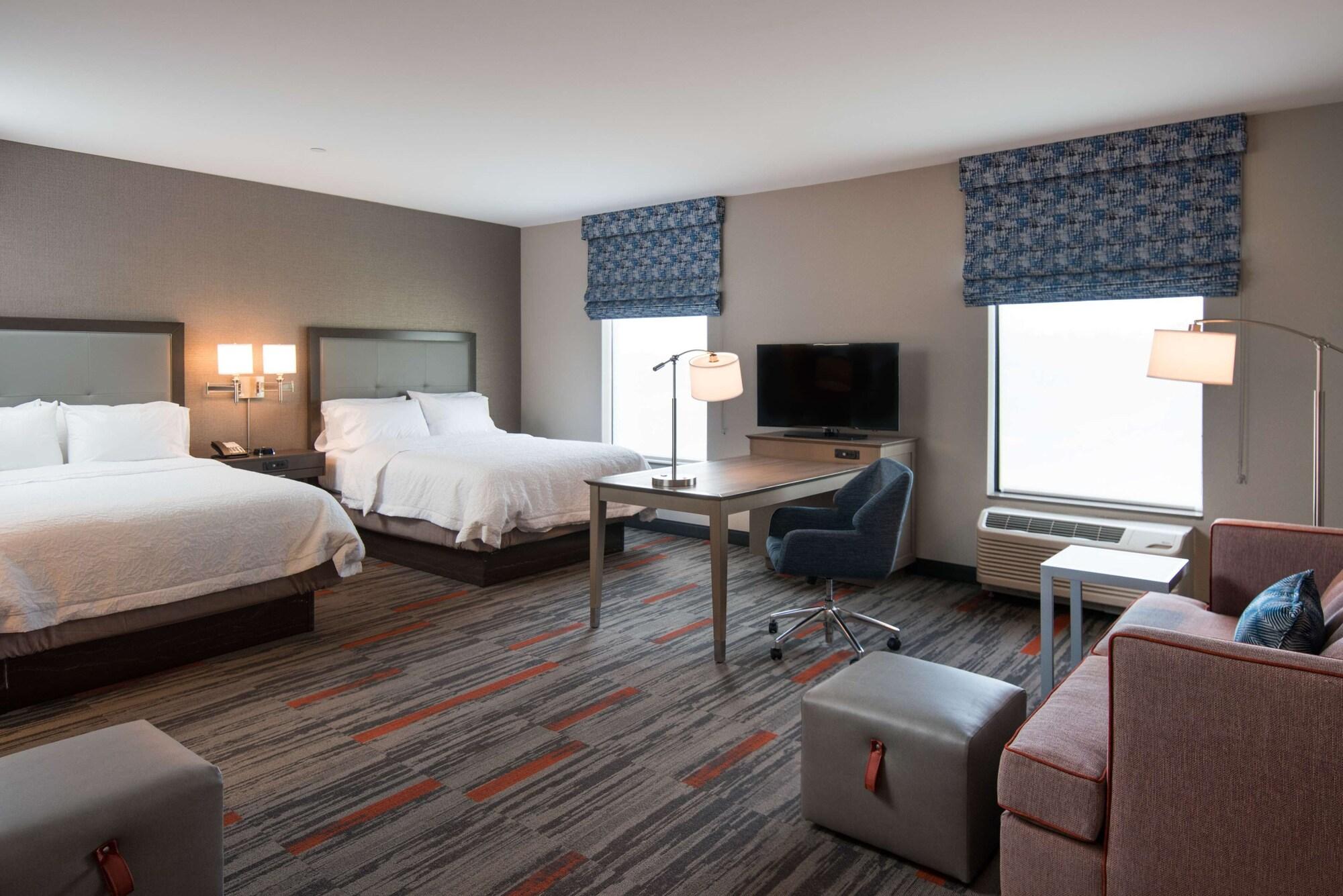 Hampton Inn&Suites at Wisconsin Dells Lake Delton Buitenkant foto