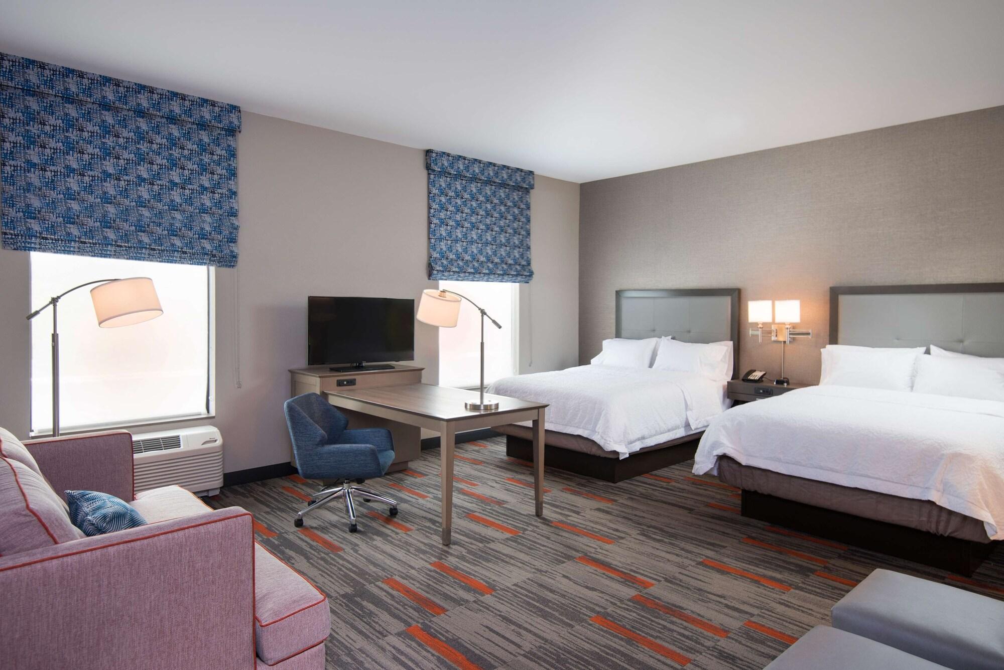 Hampton Inn&Suites at Wisconsin Dells Lake Delton Buitenkant foto