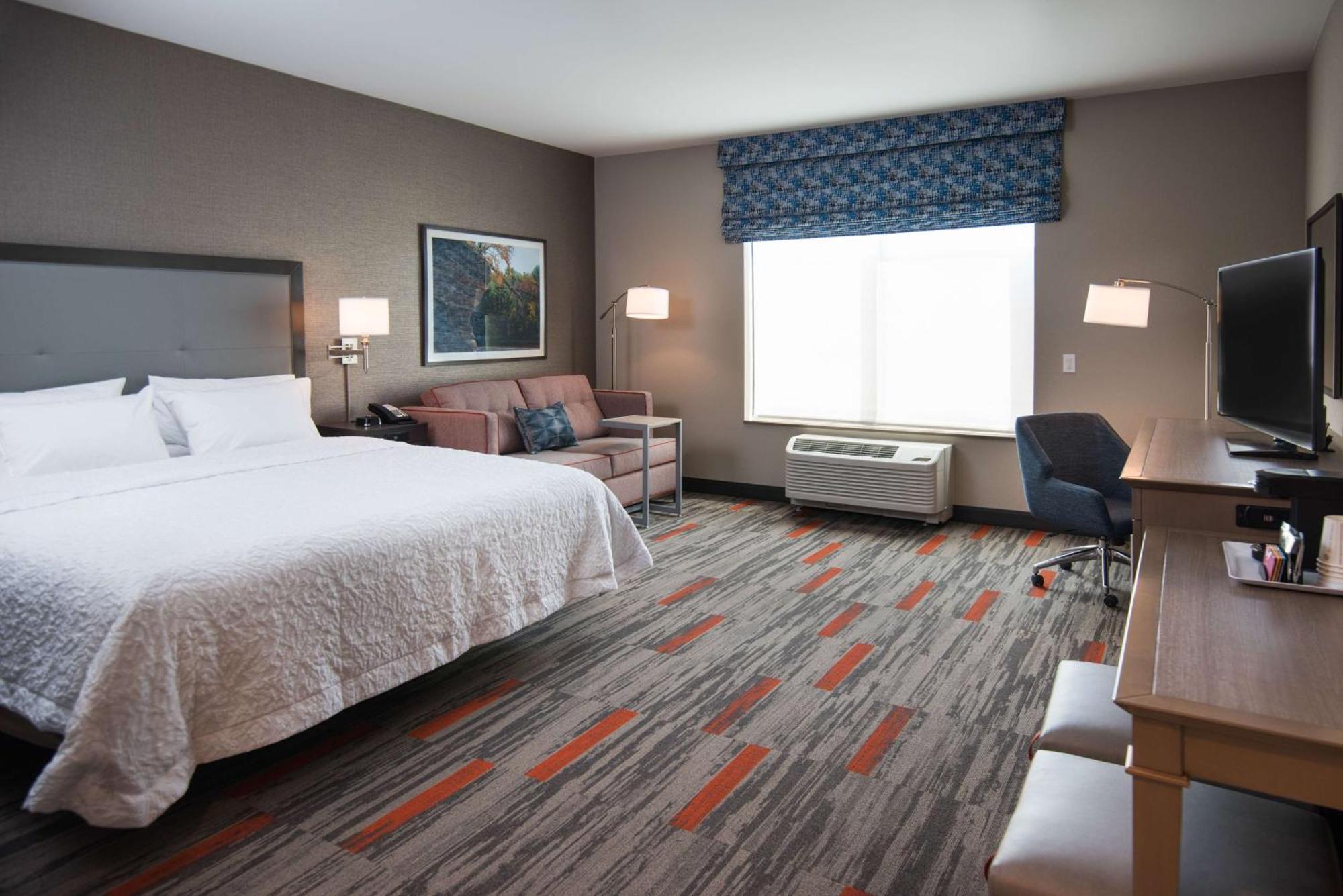 Hampton Inn&Suites at Wisconsin Dells Lake Delton Buitenkant foto