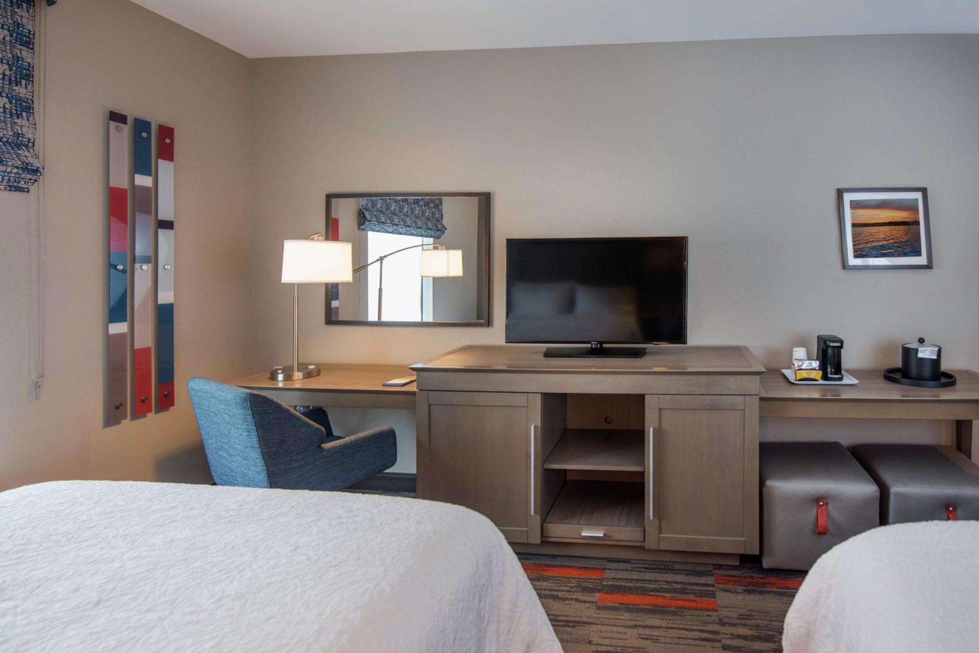 Hampton Inn&Suites at Wisconsin Dells Lake Delton Buitenkant foto