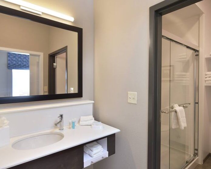 Hampton Inn&Suites at Wisconsin Dells Lake Delton Buitenkant foto