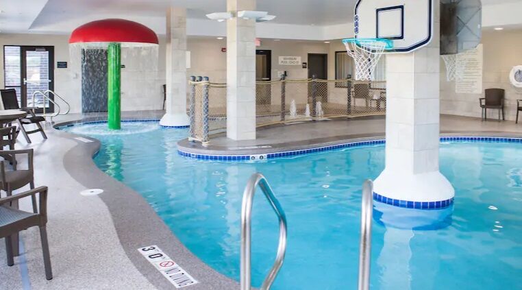 Hampton Inn&Suites at Wisconsin Dells Lake Delton Buitenkant foto