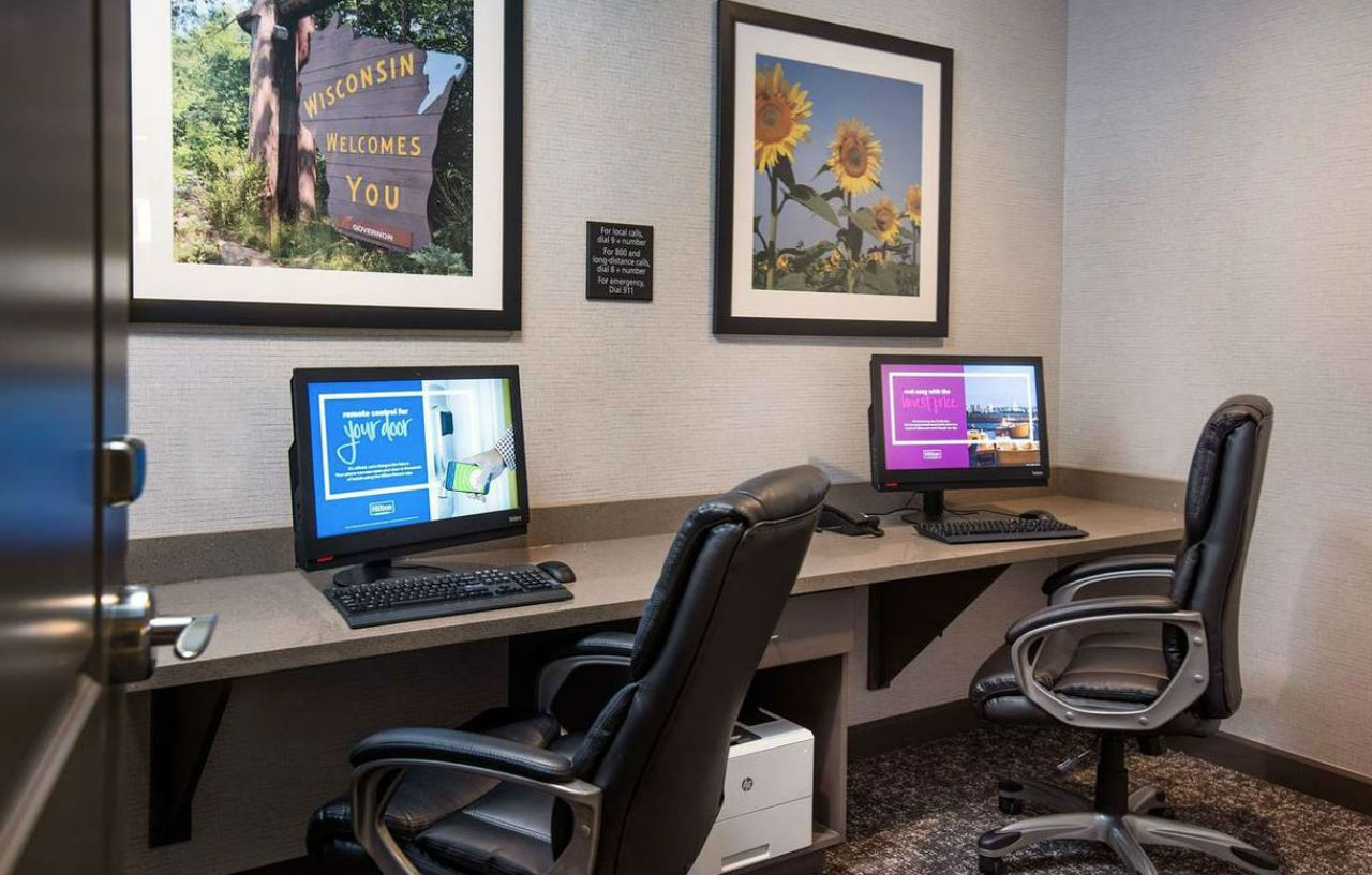 Hampton Inn&Suites at Wisconsin Dells Lake Delton Buitenkant foto